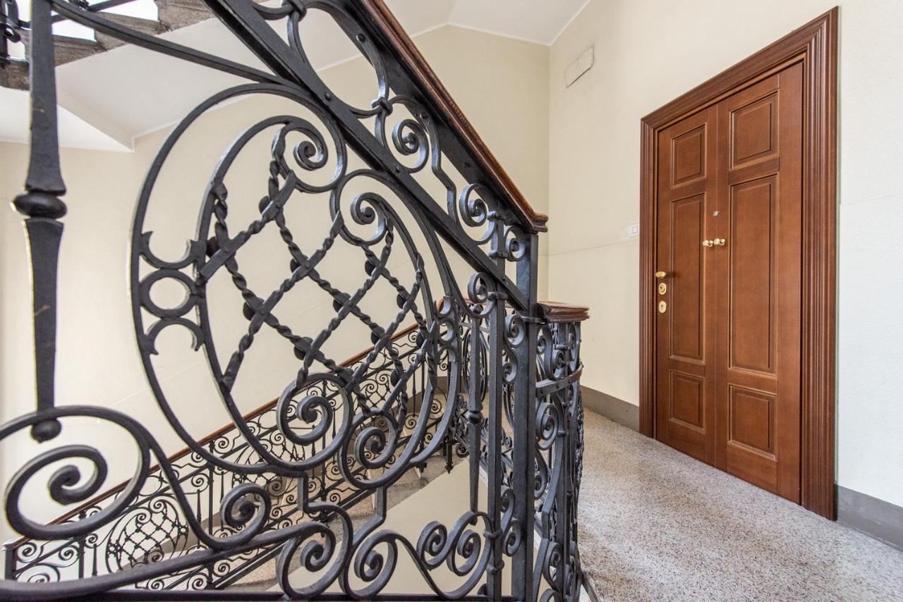 Elegante Casa Liberty Apartment Милано Екстериор снимка